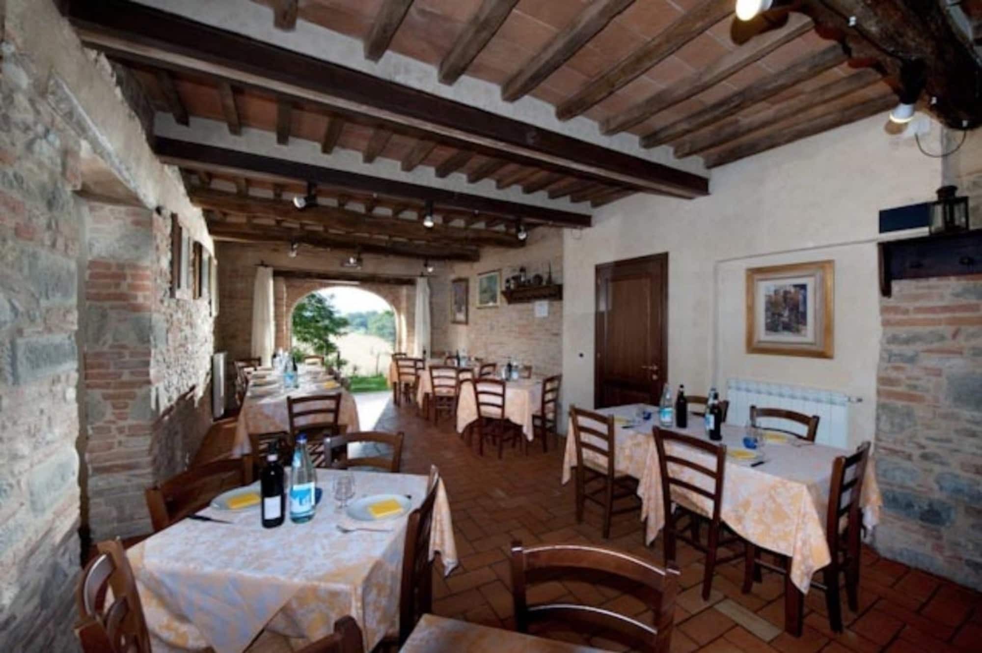 Agriturismo Stazione Di Monta Виккьо Экстерьер фото